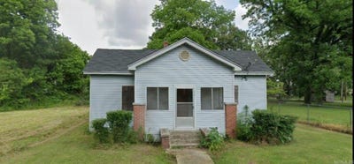 /international/us/305-n-school-dermott-ar-110106281089/