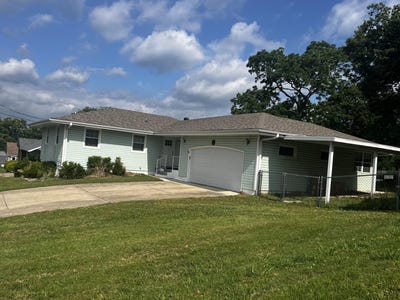 /international/us/10-bluebird-drive-kimberling-city-mo-110108119136/