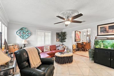 /international/us/111-nw-25th-court-pompano-beach-fl-110120456069/