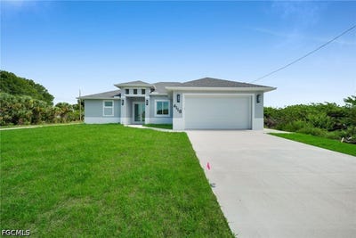 /international/us/4118-18th-street-sw-lehigh-acres-fl-110108666522/