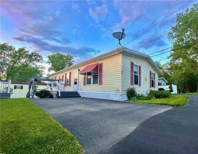 /international/us/898-ridge-rd-lot-17-webster-ny-110108178358/