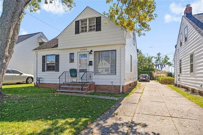 /international/us/19264-stockton-avenue-maple-heights-oh-110120426299/