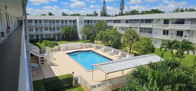 /international/us/15610-ne-6th-avenue-miami-fl-110108980337/