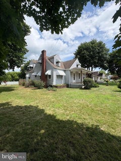 /international/us/301-fayette-street-s-shippensburg-pa-110101505334/