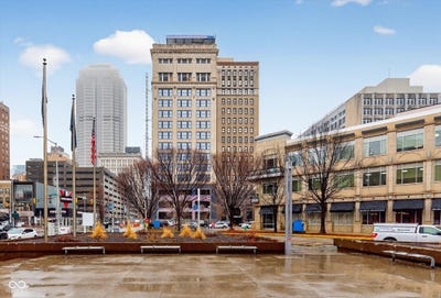 /international/us/110-e-washington-street-indianapolis-in-110106208501/