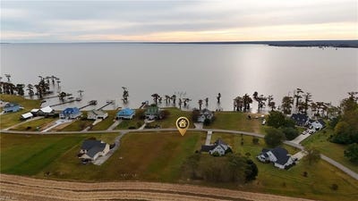 /international/us/419-batchelor-bay-drive-merry-hill-nc-110103353554/