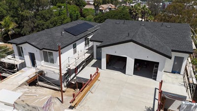 /international/us/490-lado-de-loma-dr-1-4-vista-ca-110099097031/