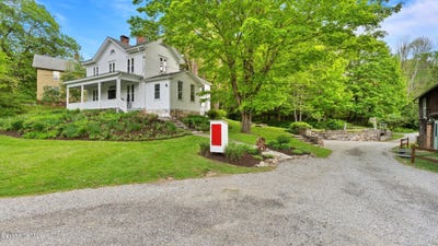 /international/us/8-yale-hill-rd-stockbridge-ma-110104966909/