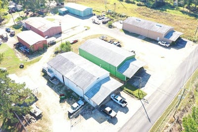 /international/us/229-victory-road-laurel-ms-110107515412/