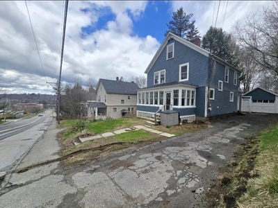 /international/us/153-cony-street-augusta-me-110108015980/
