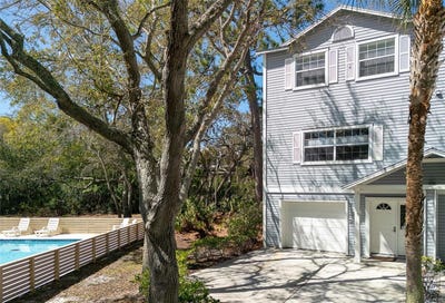/international/us/510-ryans-woods-lane-palm-harbor-fl-110106168876/