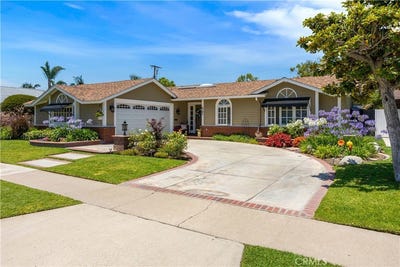 /international/us/3191-woodstock-road-rossmoor-ca-110100423476/