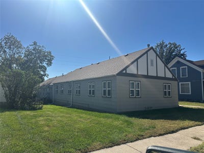 /international/us/402-prairie-street-guthrie-center-ia-110120156495/