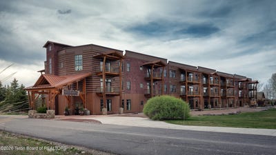 /international/us/10-warm-creek-lane-victor-id-110107515355/