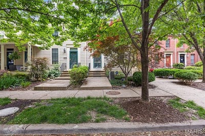 /international/us/3216-domain-street-st-charles-mo-110100396486/