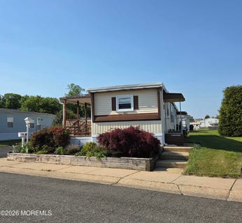/international/us/143-starling-place-freehold-nj-110108171920/