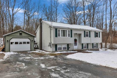 /international/us/1-nancy-lane-raymond-nh-110104496181/