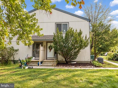/international/us/120-eastford-court-parkville-md-110119992344/