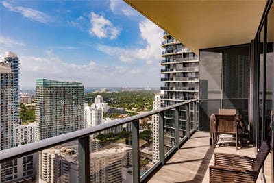 /international/us/801-s-miami-ave-3703-miami-fl-110105847218/