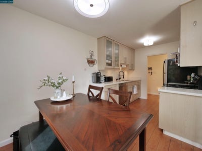/international/us/2180-geary-rd-pleasant-hill-ca-110108382559/