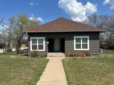 /international/us/801-e-gentry-hamilton-tx-110098408266/