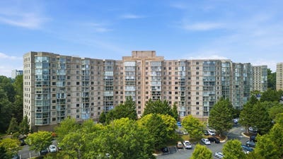 /international/us/19385-cypress-ridge-ter-leesburg-va-110120147685/
