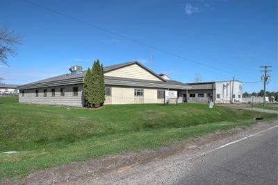 /international/us/1895-frontage-road-mora-mn-110107784564/