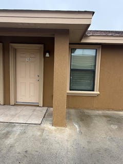 /international/us/1520-eidson-rd-eagle-pass-tx-110106671472/