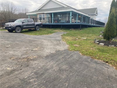 /international/us/127-stevens-crest-norwich-ny-110108627471/