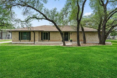 /international/us/224-clear-spring-rd-georgetown-tx-110106957140/