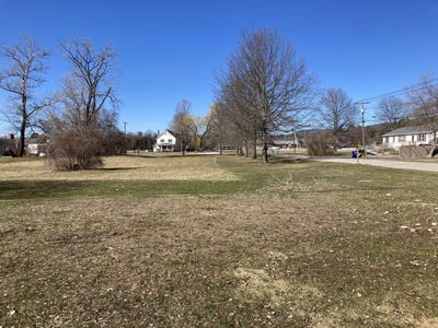 /international/us/4-wilmar-road-lot-7-middlebury-vt-110107464175/
