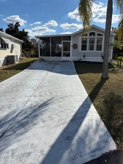 /international/us/30-hidden-harbor-ln-lake-placid-fl-110103708817/