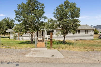 /international/us/1351-motor-view-butte-mt-110101262448/