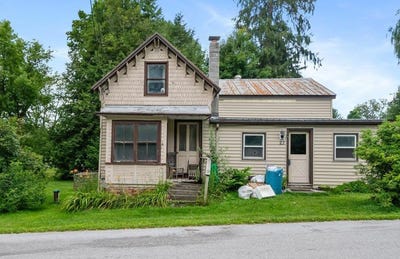/international/us/23-hanna-road-highgate-vt-110101097743/