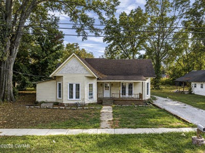 /international/us/221-w-main-street-alamo-tn-110110298542/