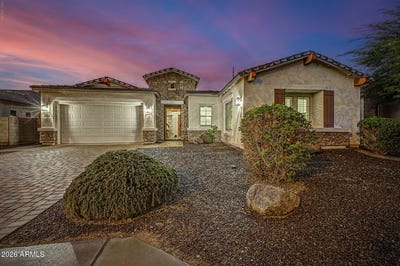 /international/us/2950-e-derringer-way-gilbert-az-110120083890/