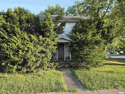 /international/us/321-w-mcmackin-street-salem-il-110100843921/