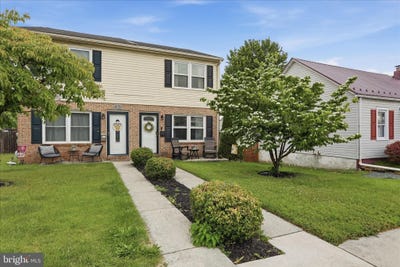 /international/us/917-oak-street-hagerstown-md-110108299664/