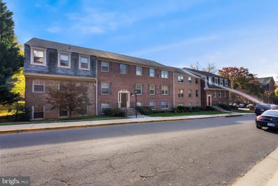 /international/us/6024-westchester-park-drive-college-park-md-110103389578/