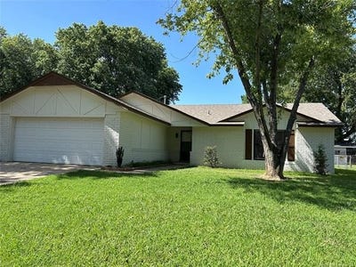 /international/us/1112-w-20th-street-claremore-ok-110098460997/?lang=en