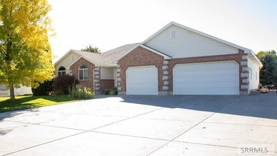 /international/us/9985-n-26-e-idaho-falls-id-110102751794/