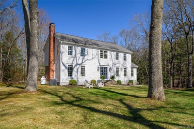 /international/us/15-timber-mill-connecticut-road-call-listing-agent-ct-110107356981/