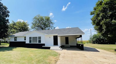 /international/us/3751-highway-135-lake-city-ar-110109827107/