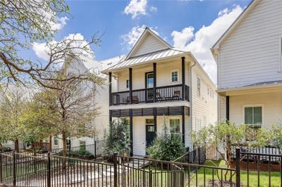 /international/us/4808-springdale-rd-austin-tx-110100335981/