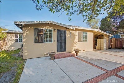 /international/us/2330-meadowbrook-merced-ca-110106556716/