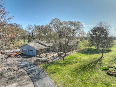 /international/us/19032-e-highway-86-neosho-mo-110098817091/