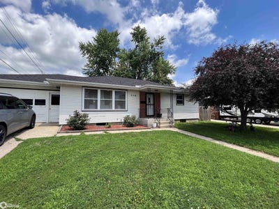 /international/us/519-e-1st-street-carroll-ia-110100815092/