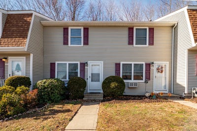 /international/us/129-brentwood-drive-wallingford-ct-110106125172/