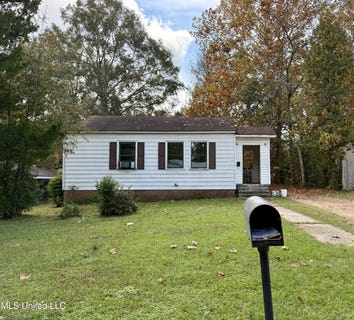 /international/us/235-rogers-circle-brookhaven-ms-110103969079/