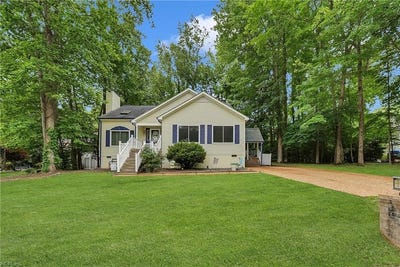 /international/us/106-copperfield-williamsburg-va-110108345814/